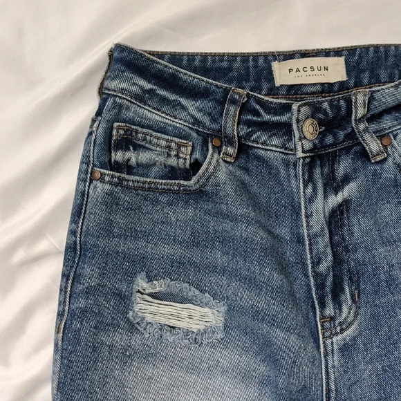 Pacsun Distressed Mom Jean, Color Blue Size 24 - Picture 3 of 14